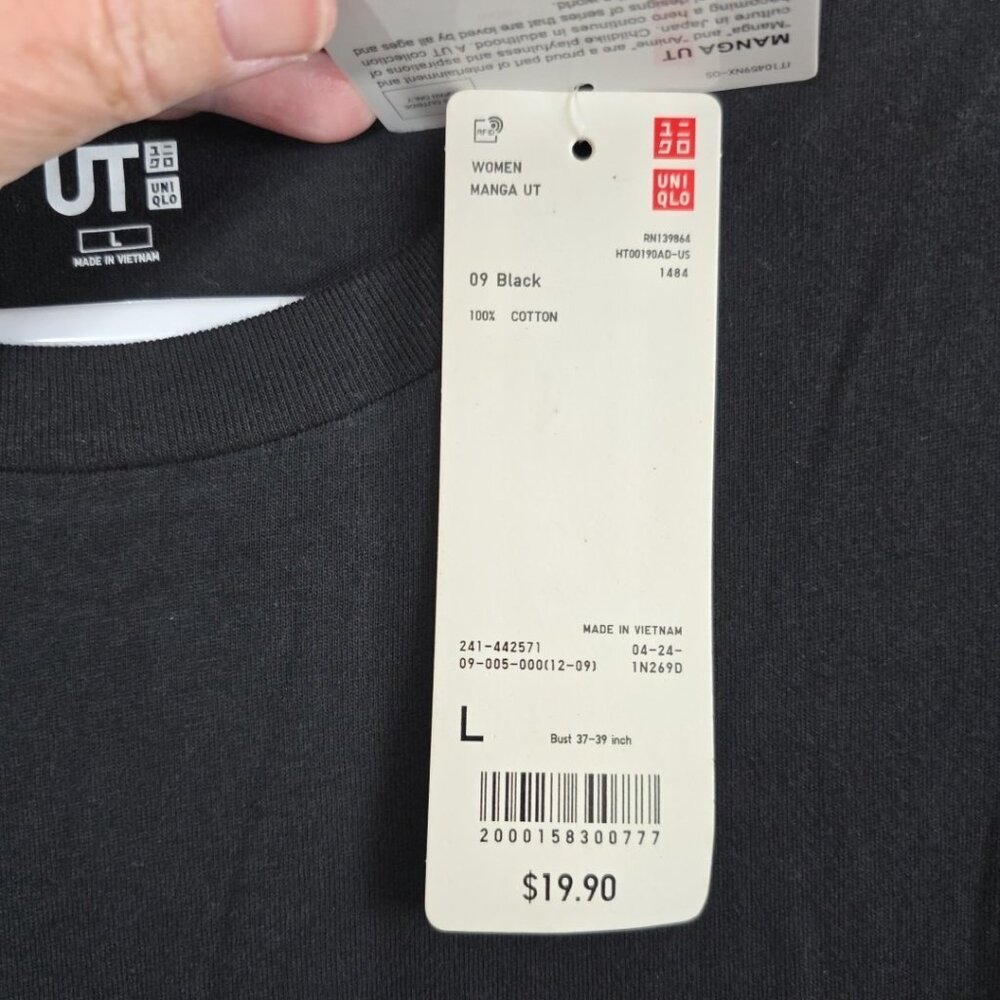 NWT DEMON SLAYER KIMETSU NO YAIBA Giyu Tomioka Uniqlo UT T-shirt Black LG - Picture 3 of 9